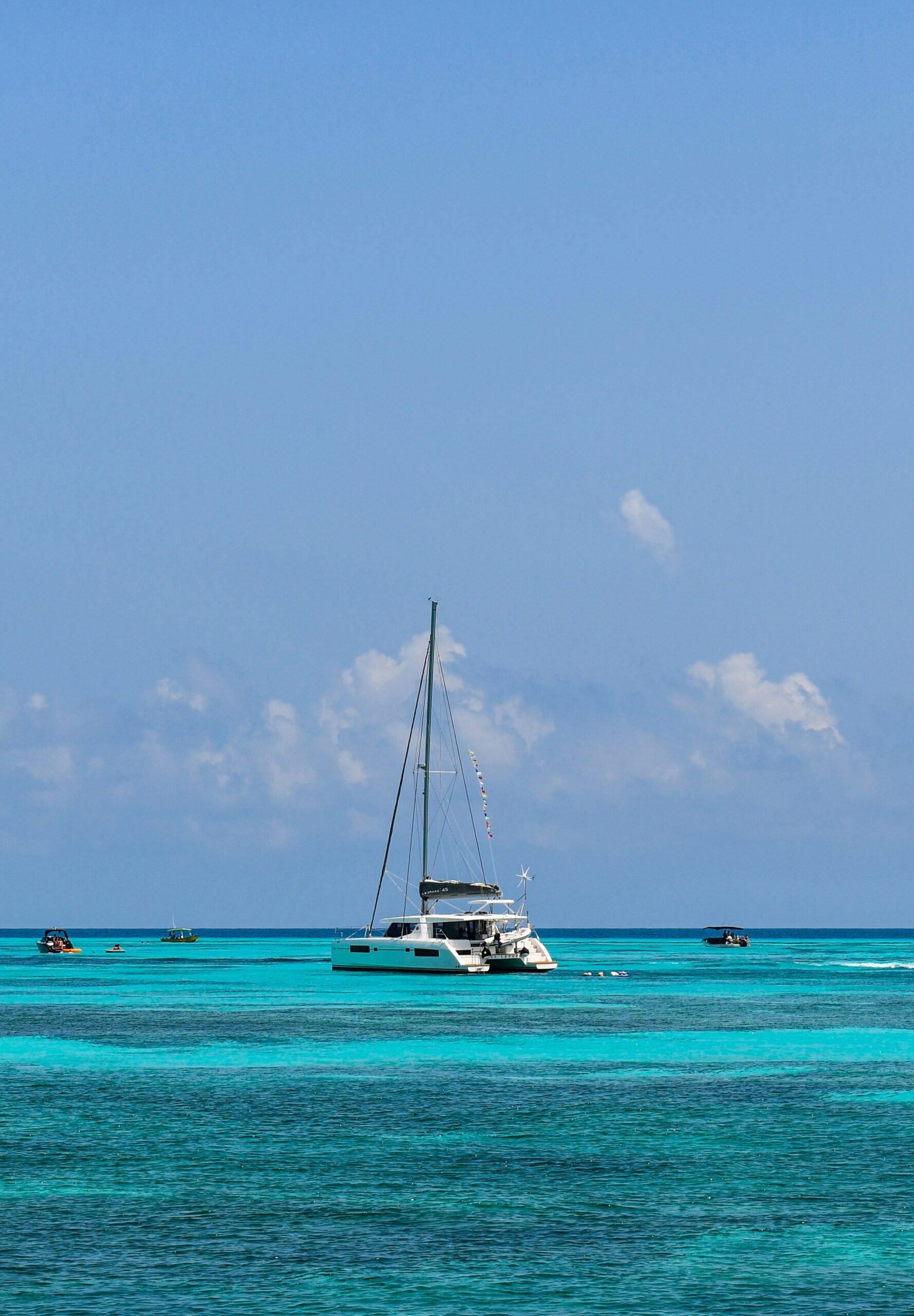 isla-yacht